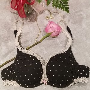 Victoria's Secret Padded Bra 34A